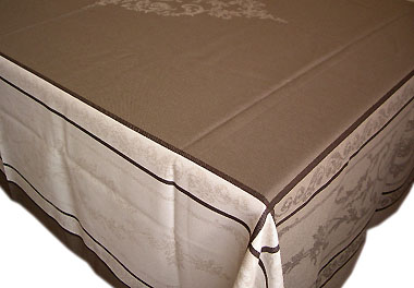 French Jacquard tablecloth, Teflon (Montmirail. taupe)